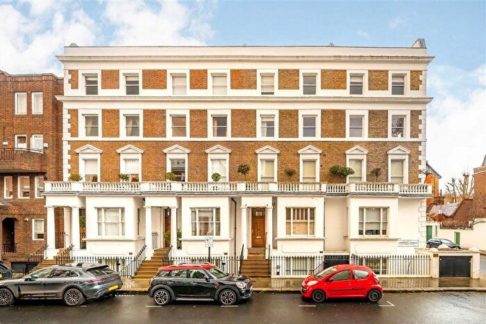 1 Bedroom Flat For Sale In St. Leonards Terrace, Old Chelsea, London, SW3