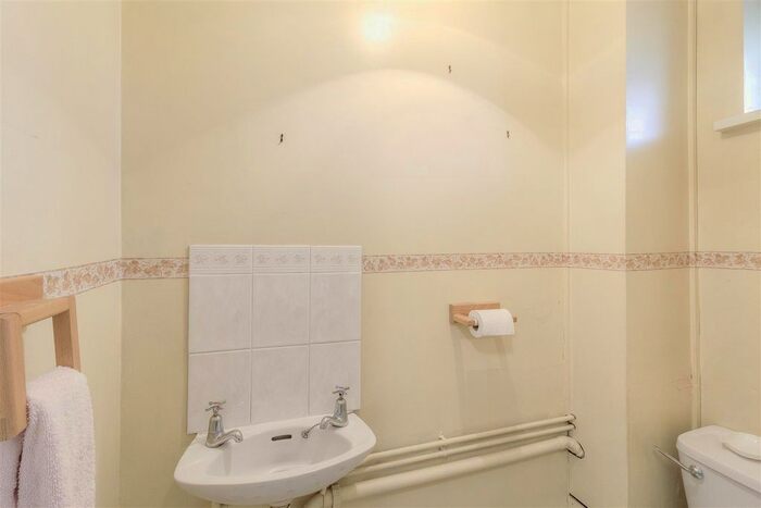 3 Bedroom Terraced House For Sale In Kiln Way, Wellingborough NN8