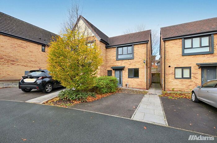 2 Bedroom Semi Detached House For Sale In Knott Mill Way, Runcorn, WA7