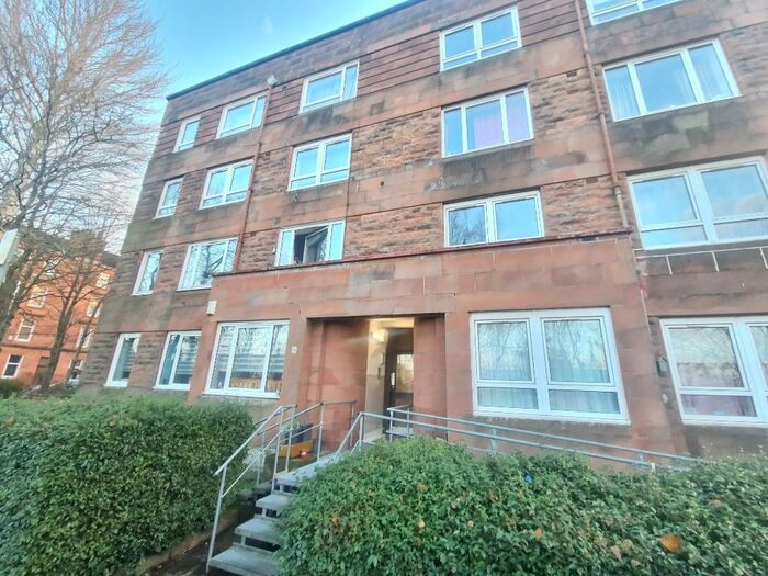 3 Bedroom Flat To Rent In Florida Drive, Mount Florida, Glasgow, G42