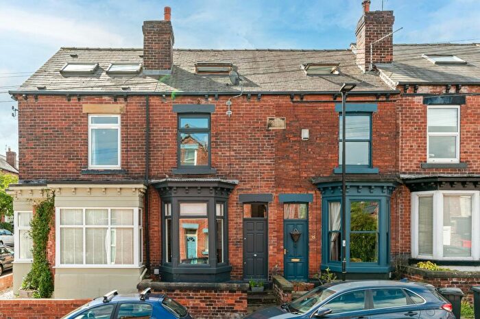 3 Bedroom Terraced House For Sale In Carrington Road, Ecclesall, S11