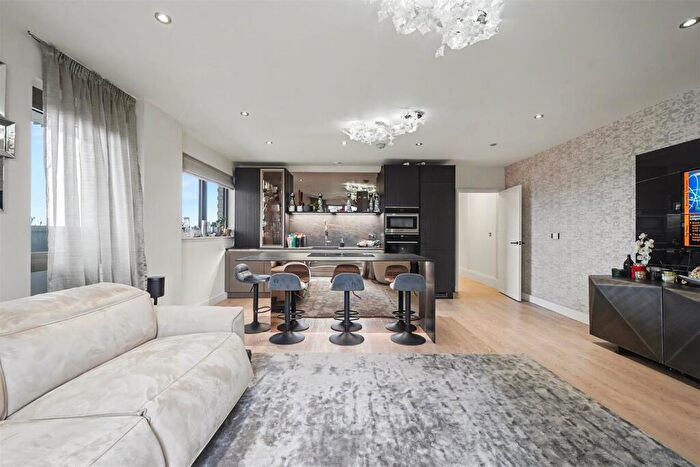 3 Bedroom Apartment For Sale In Huxley House, Lawn Road, London, NW3
