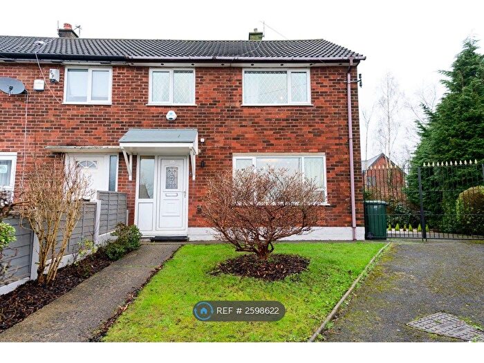 3 Bedroom End Of Terrace House To Rent In Abbey Road, Middleton, Manchester, M24