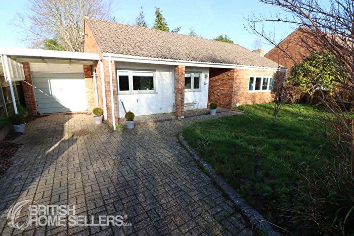 2 Bedroom Bungalow For Sale In Arnewood Gardens, Yeovil, Somerset, BA20