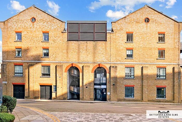 2 Bedroom Apartment For Sale In Candlemakers Apartments, York Road, SW11