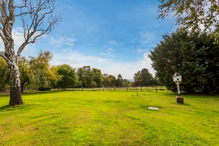4 Bedroom Detached Bungalow For Sale In London Road, Bolney, Haywards Heath, RH17