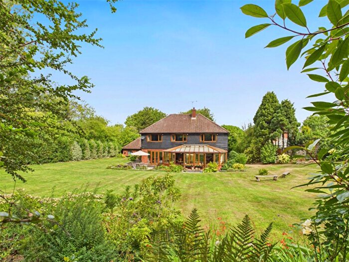 3 Bedroom Detached House For Sale In Lee Chapel Lane, Langdon Hills, Essex, SS16