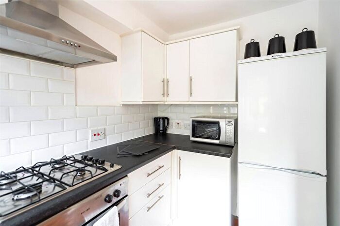1 Bedroom Flat To Rent In Heriot Hill Terrace, Edinburgh, EH7