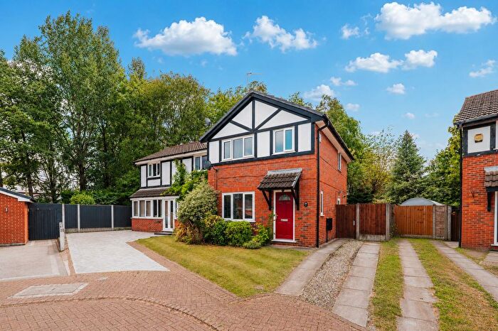 3 Bedroom Semi-Detached House For Sale In Landore Close, Radcliffe, M26