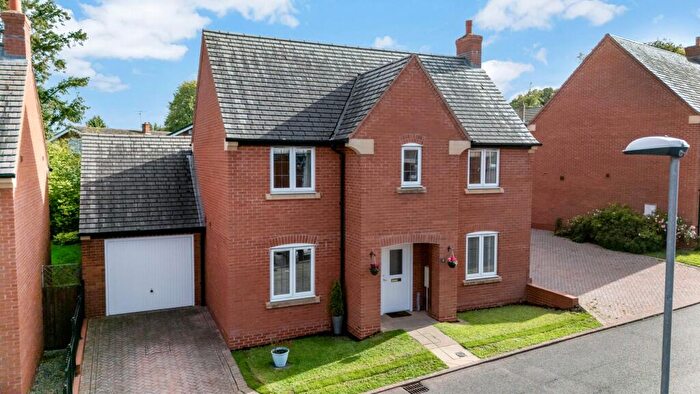 3 Bedroom Detached House For Sale In Foden Close, Loughborough, LE11