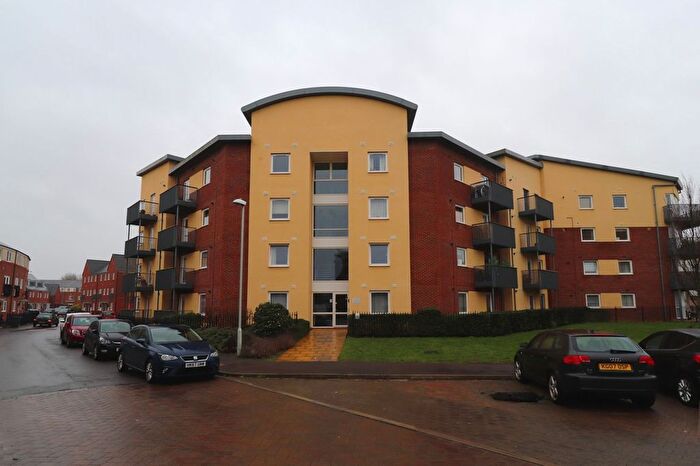 2 Bedroom Property To Rent In Longhorn Avenue, Gloucester, GL1