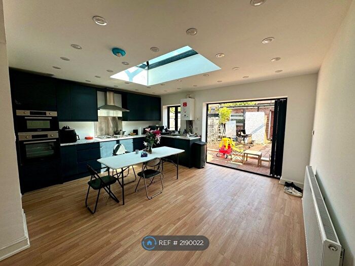 4 Bedroom Terraced House To Rent In Belvedere Road, London, E10