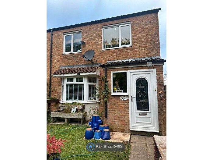 3 Bedroom End Of Terrace House To Rent In Downs Barn Boulevard, Downs Barn, Milton Keynes, MK14