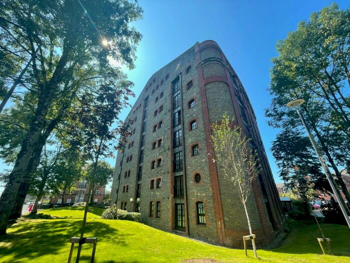 2 Bedroom Flat To Rent In Spillers And Bakers, Llansannor Drive, Cardiff, CF10