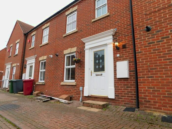 3 Bedroom Terraced House To Rent In Sharman Row, Langley SL3