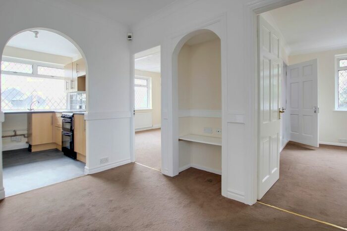 4 Bedroom Flat To Rent In St. Neots Road, Eaton Ford, St. Neots, PE19