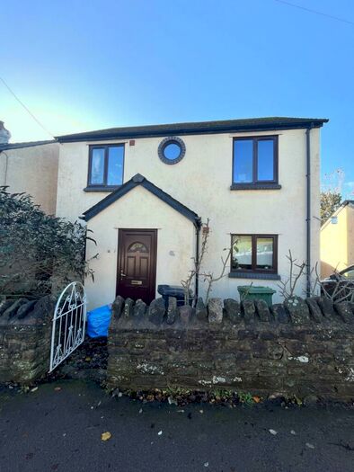 3 Bedroom Detached House To Rent In Staunton Road, GL16