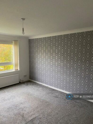 2 Bedroom Flat To Rent In Burnblea Gardens, Hamilton, ML3