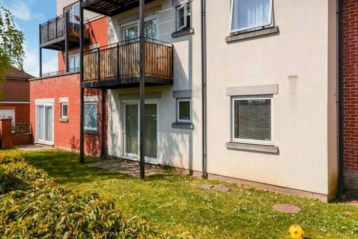 1 Bedroom Property To Rent In Whippendell Road, Watford, WD18