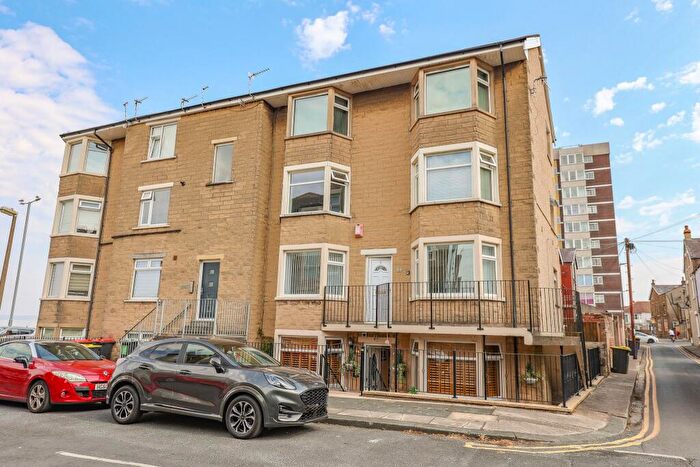 2 Bedroom Flat For Sale In Spa Court, Grange Street, Morecambe, LA4