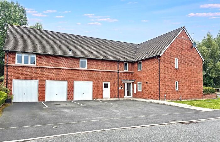 2 Bedroom Flat For Sale In Turnbull Road, West Timperley, Altrincham, WA14