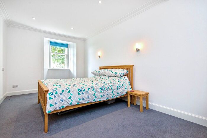 2 Bedroom Flat For Sale In Cove Wynd, Pittenweem, Anstruther, KY10