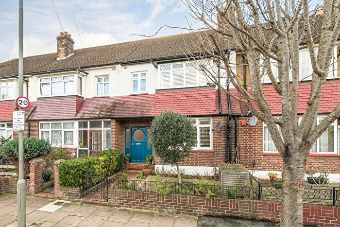 3 Bedroom Property To Rent In Brierley Road, Balham, SW12