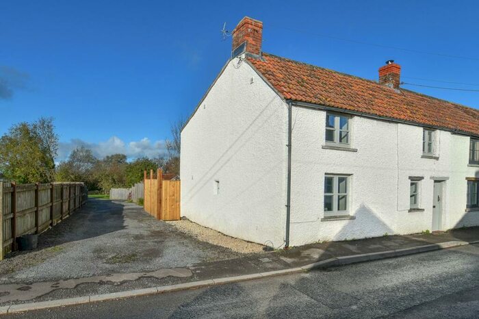 3 Bedroom Semi-Detached House For Sale In Shapwick Road With Garden Plot, Westhay, BA6