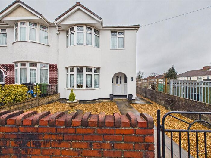 3 Bedroom End Of Terrace House For Sale In Elton Road, Kingswood, Bristol, BS15