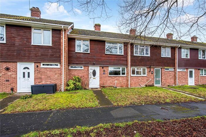 4 Bedroom Terraced House To Rent In Froxfield Close, Winchester, Hampshire, SO22