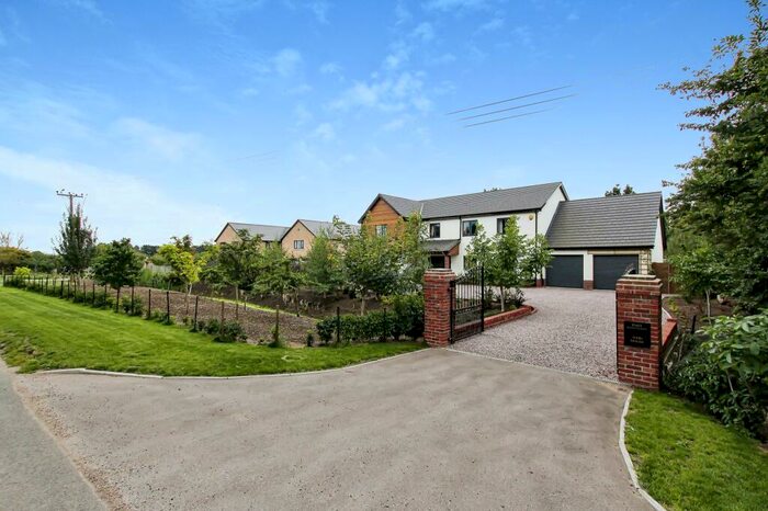 6 Bedroom Detached House For Sale In Barway Rd, Barway, Ely, CB7