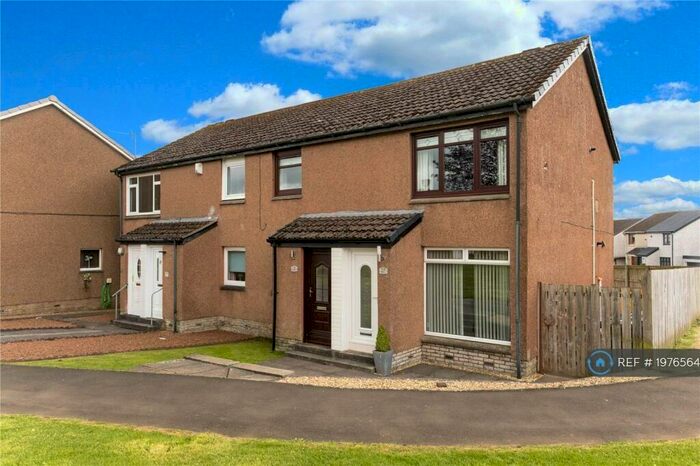 2 Bedroom Flat To Rent In Mckirdy Court, Kirkmuirhill, Lanark, ML11