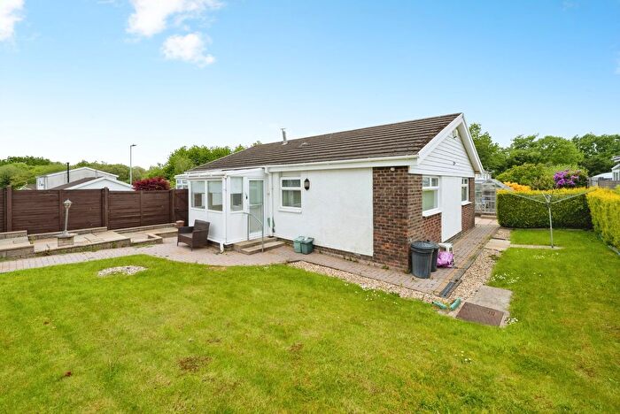 3 Bedroom Bungalow For Sale In Clos Y Maerdy, Garden Village, Gorseinon, Swansea, SA4