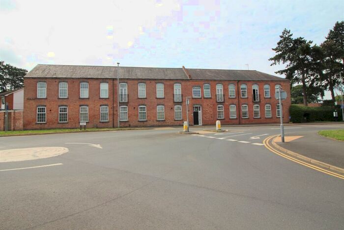 2 Bedroom Flat To Rent In Clifton Road, Ruddington, NG11