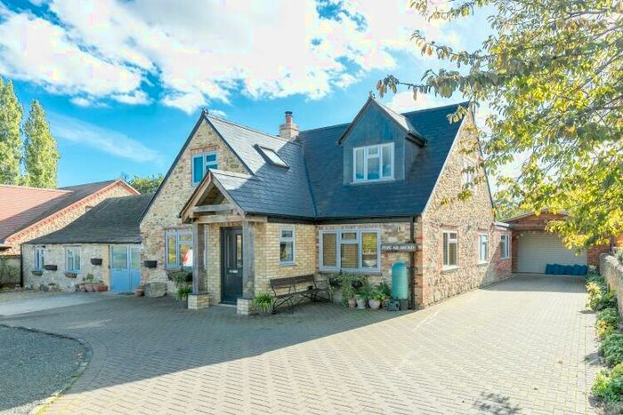 1 Bedroom Detached Bungalow To Rent In Holton, Oxfordshire, OX33