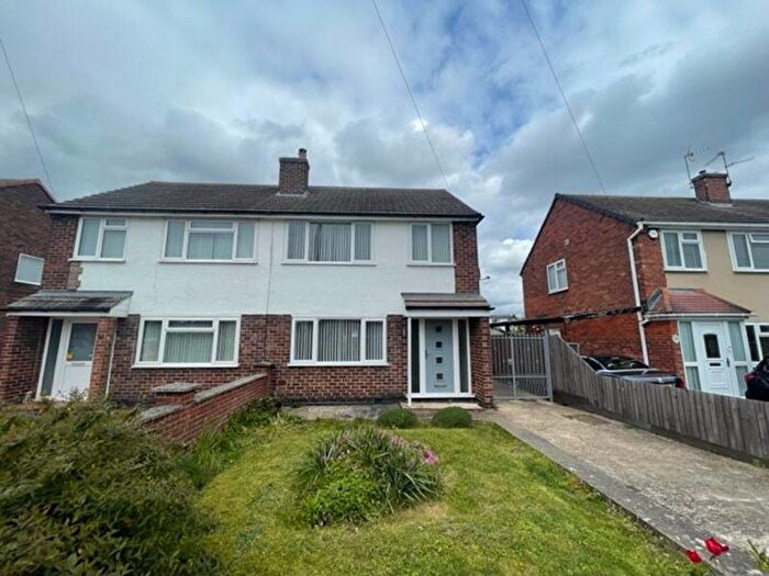 3 Bedroom Semi Detached House To Rent In Peebles Way, Newark, NG24