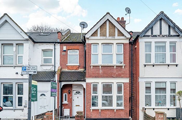 3 Bedroom Terraced House For Sale In Bruce Road, Harrow, HA3