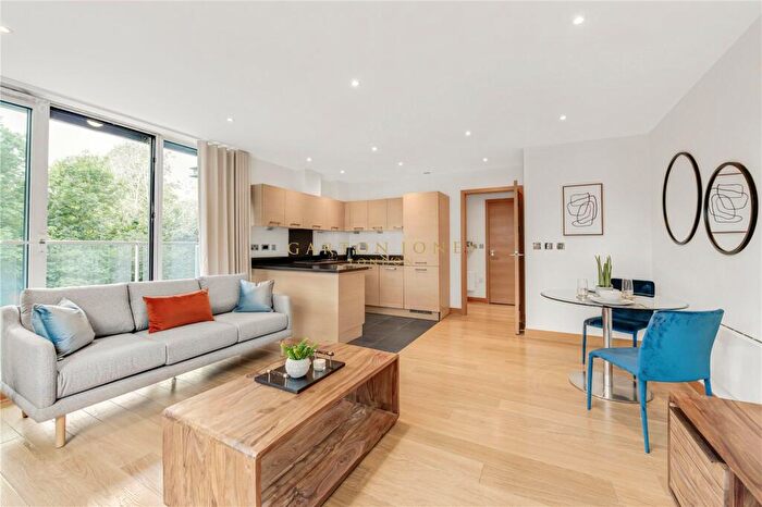 1 Bedroom Apartment To Rent In Eustace Building, Queenstown Road, London, SW11