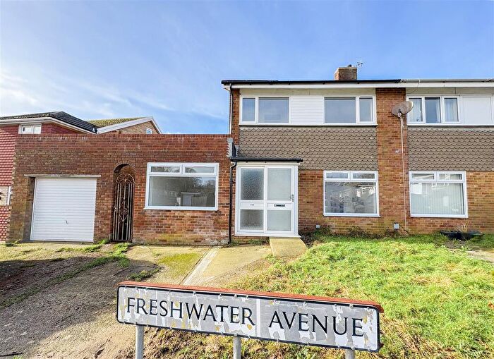 4 Bedroom Semi Detached House To Rent In Freshwater Avenue, Hastings, TN34