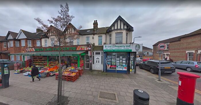 Studio To Rent In Green Lane, Ilford, IG3