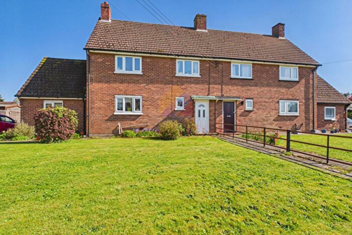 3 Bedroom Semi Detached House For Sale In Stoke-By-Nayland, CO6