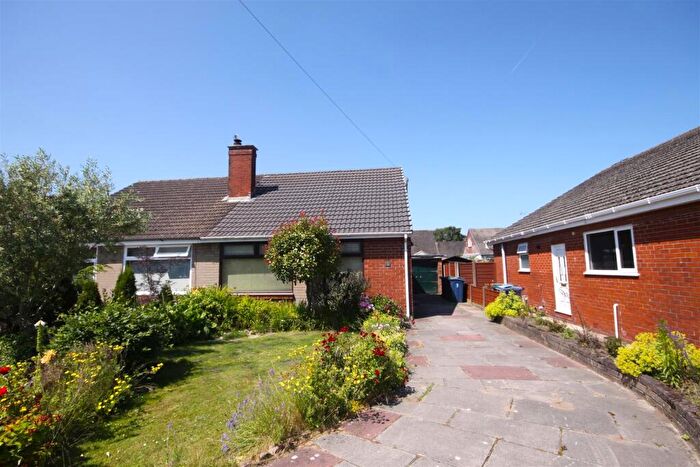 2 Bedroom Semi-Detached Bungalow For Sale In Hurlston Drive, Ormskirk, L39