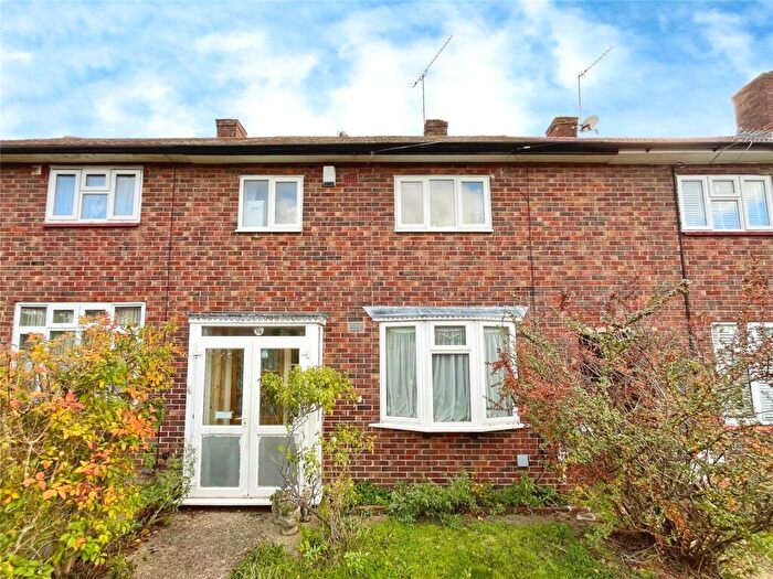 2 Bedroom Terraced House For Sale In Anstridge Road, London, SE9