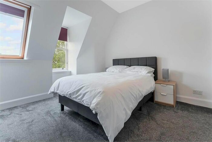 3 Bedroom Flat To Rent In Mayfield Terrace, Newington, Edinburgh, EH9