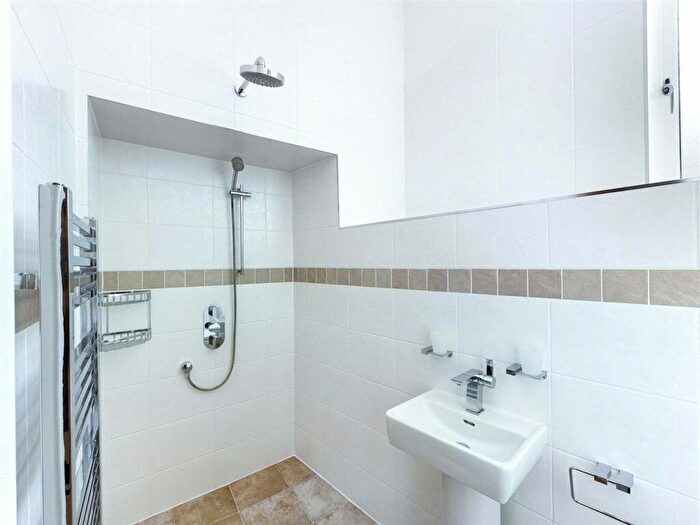 2 Bedroom Apartment To Rent In Hobbs House, Thames Street, Sonning, Reading, RG4