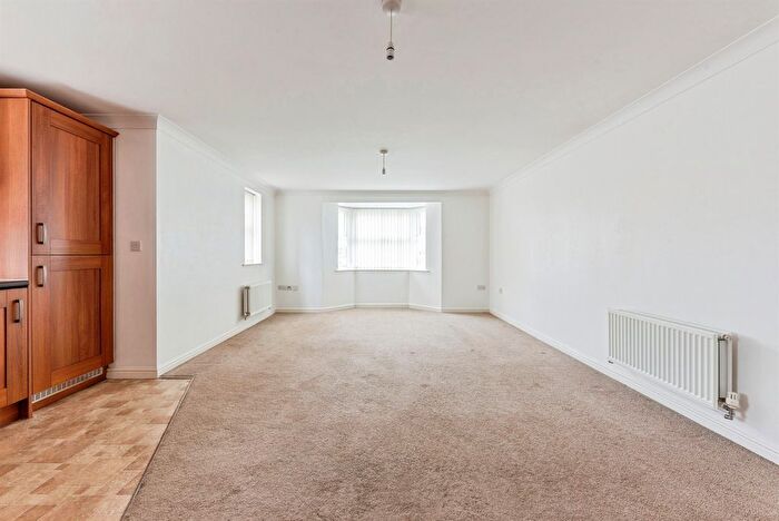 1 Bedroom Flat For Sale In Scarsdale Way, Grantham, NG31