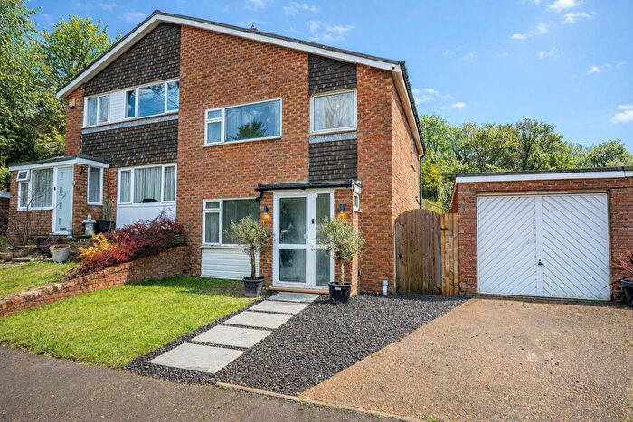 3 Bedroom Semi-Detached House For Sale In The Hoe, St. Leonards-On-Sea, TN37