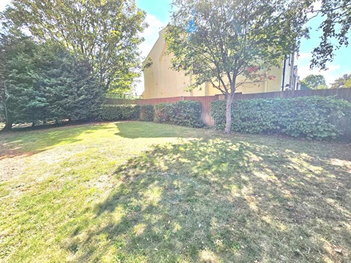 1 Bedroom Apartment To Rent In Milton Court, Cross Road, Chadwell Heath, Romford, RM6