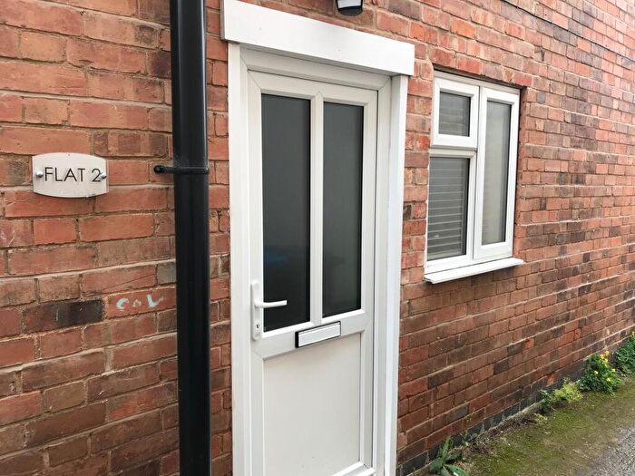 1 Bedroom Flat To Rent In Rowland Street, Rugby, CV21