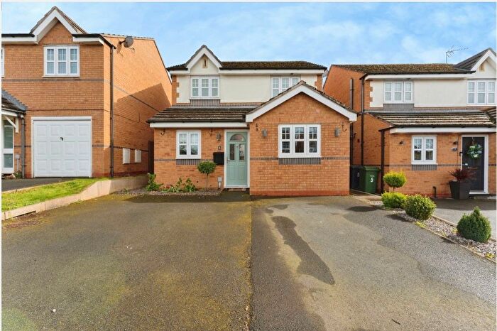 3 Bedroom Detached House For Sale In Denham Close, Prenton, CH43